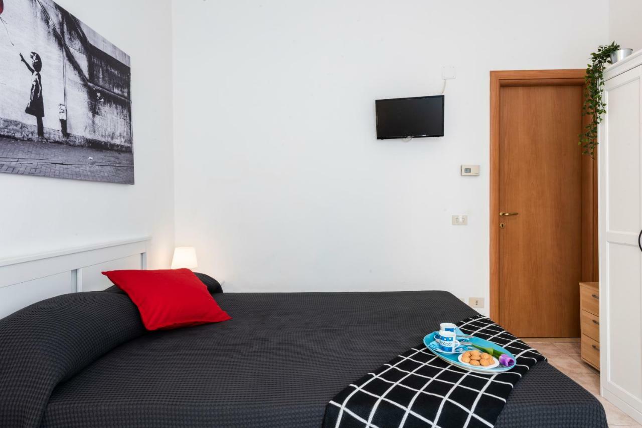 La Lupa Capitolina Apartamento Pisa